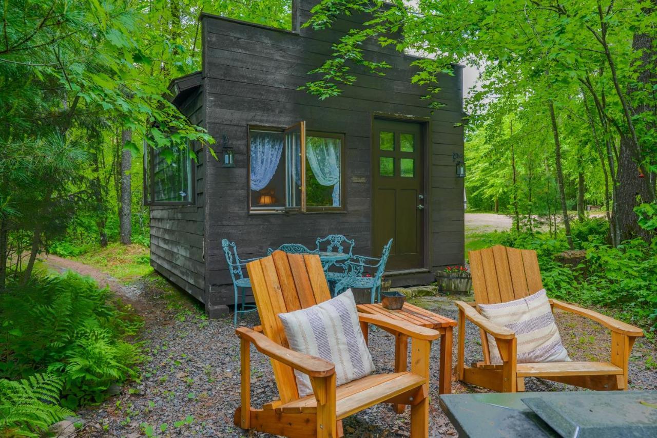 Vintage Wild West Tiny Hotel In The Woods! Pine City Экстерьер фото